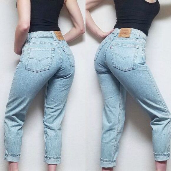 VINTAGE Levi's 550 Classic Light Wash Stone Wash Denim Mom Jeans - Picture 1 of 10